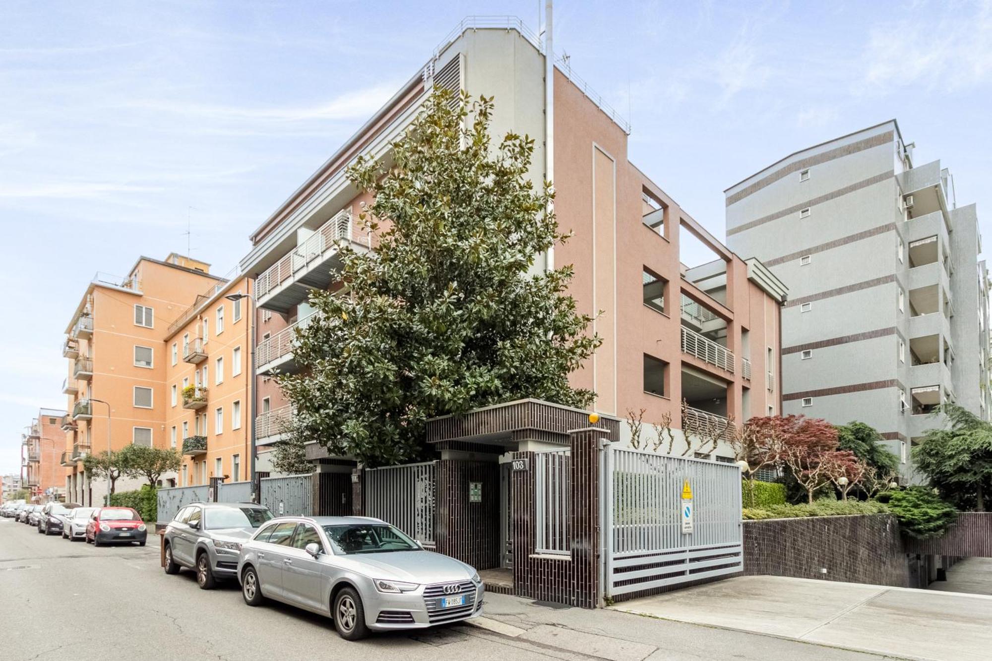 Rentopolis Apartments - Palazzo Candiani Milano Eksteriør bilde